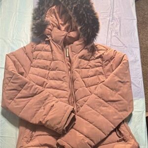 YMI Women's Quilted Puffer Jacket with Faux Fur Hood - Mauve